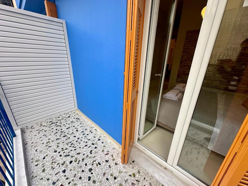 The Blue House Athens Aparthotel Cameră foto